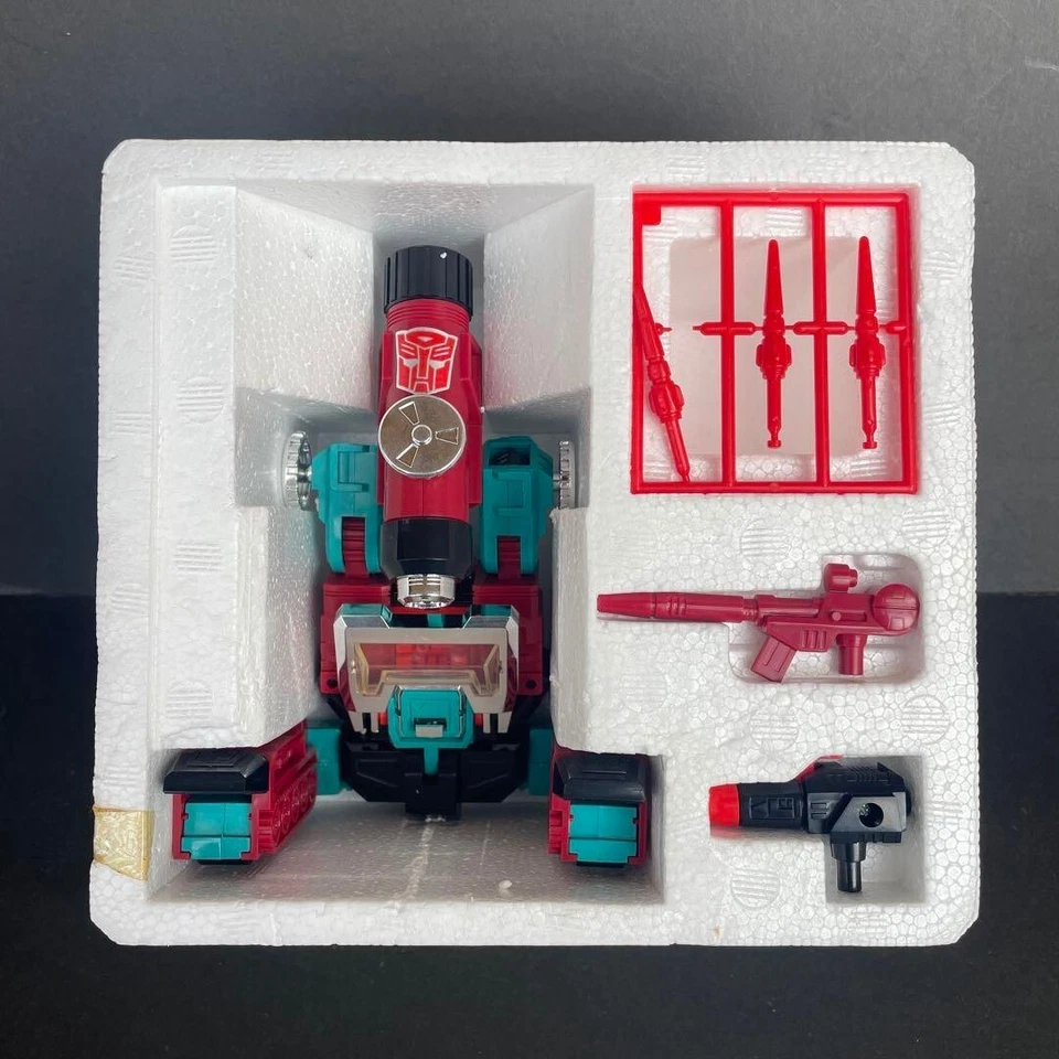 Transformers Cybertron Scientist Perceptor 1984 Former Takara 39 Japan - Image 2 of 4