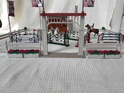 Schleich Großes Pferdetunier - Pferde, Horse Club