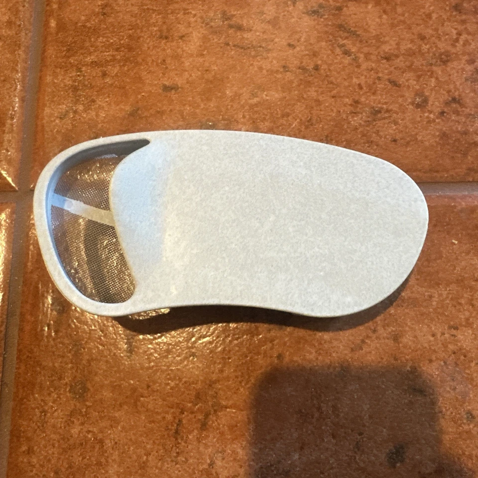 Filtro de drenaje Fisher & Paykel para lavavajillas DD603 SS Foto 2 de 3