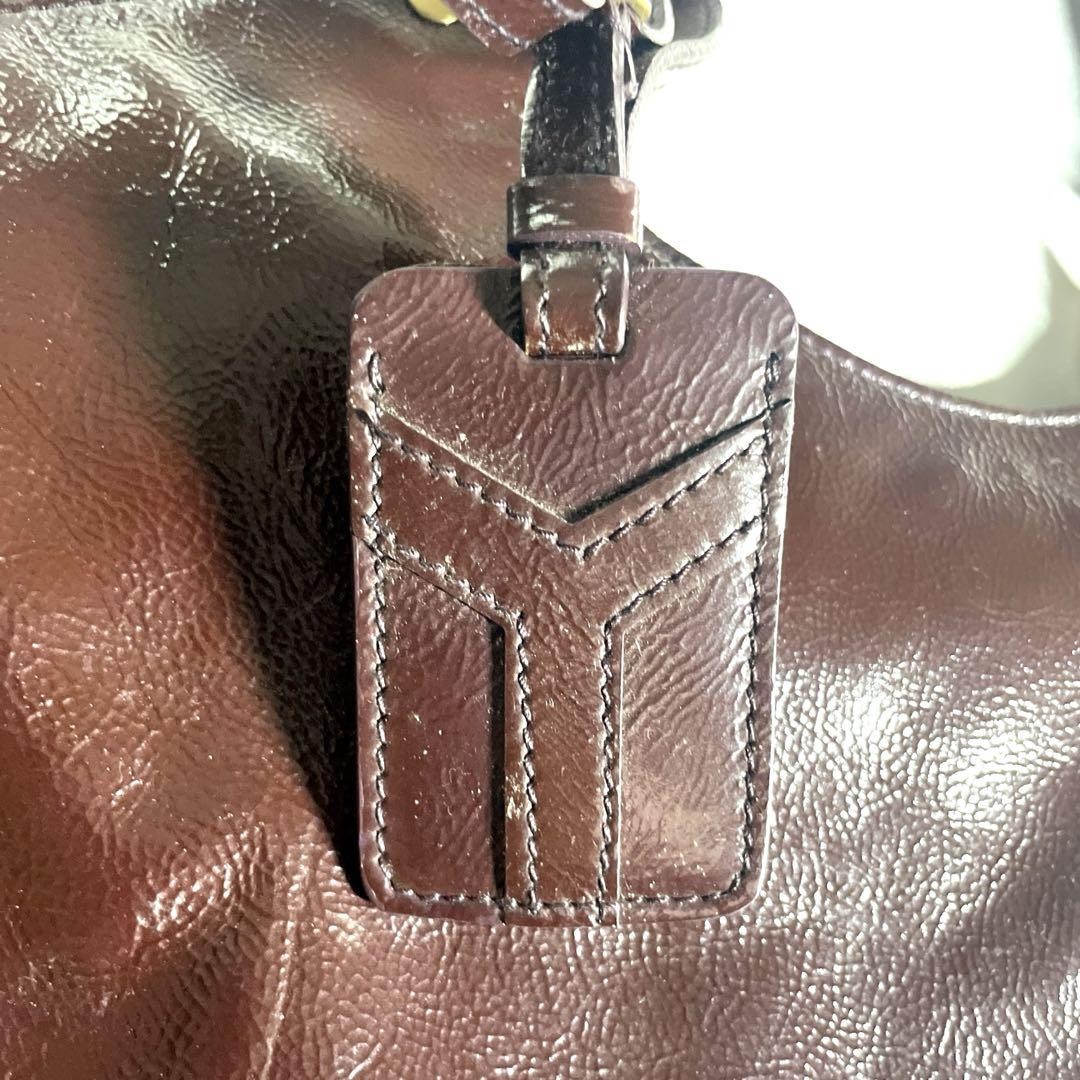 Borsa a mano Yves Saint Laurent Metropolis in pelle verniciata marrone