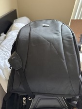 Ultimaxx UM-BP 100 Professional Digital Camera/Camcorder Backpack