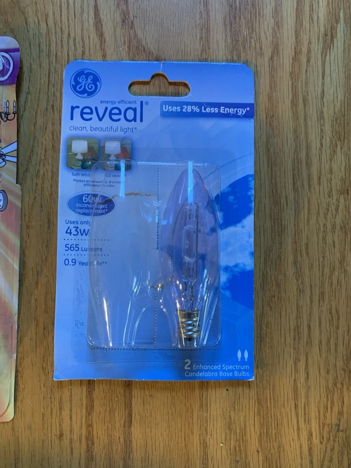 & GE 5 Bulbs 40W Flame Tip Clear BA9 Shape Candelabra Base New Open Container - Image 3 of 4