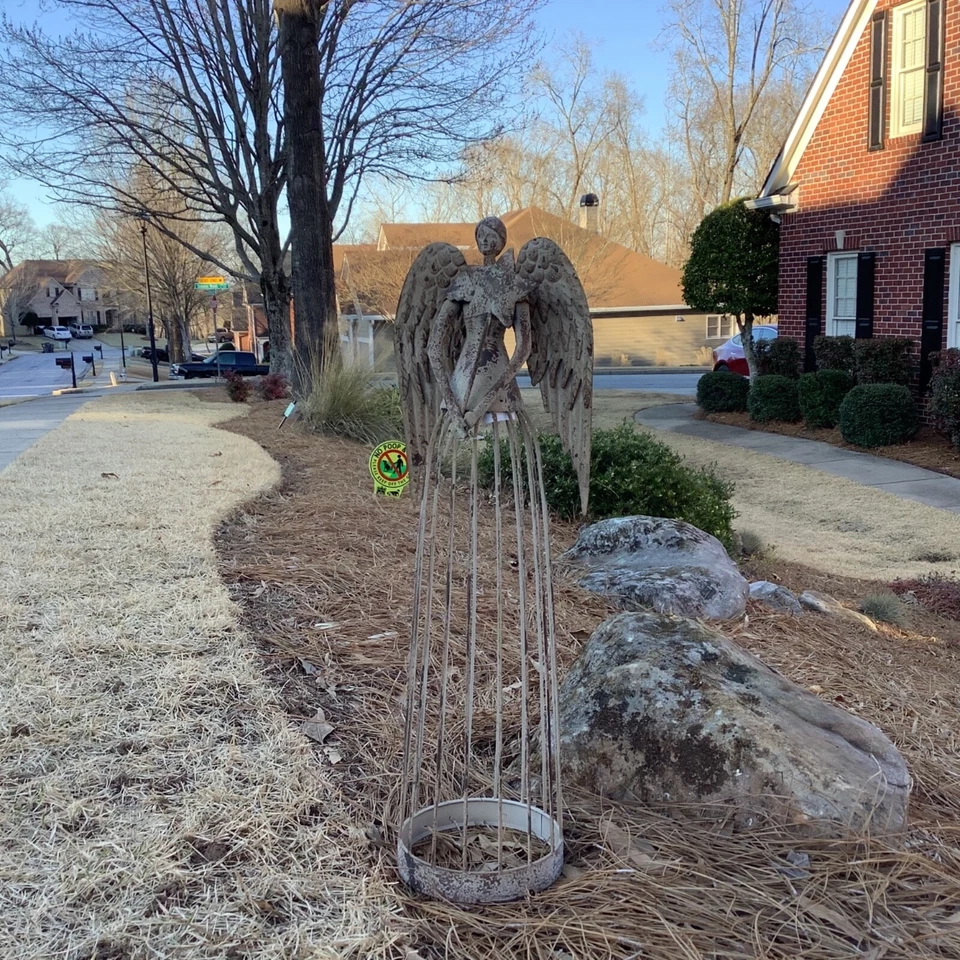 Estatua de ángel de jardín de metal envejecido con varita de estrella, decoración de patio de ángeles interiores y exteriores Foto 3 de 4