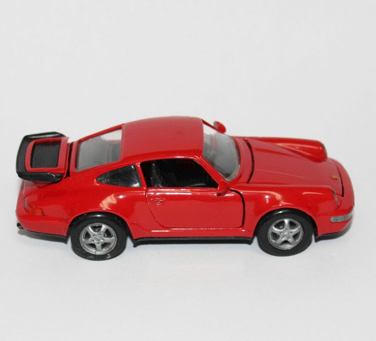 西ドイツ製、Porsche 純正911 Turbo ミニカー 赤 お歳暮 人気 純正911 西ドイツ製、Porsche Turbo 赤 ミニカー