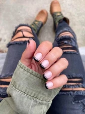 Red Aspen Press On Nails-Nailah's Date Night-Short • Square • Double French