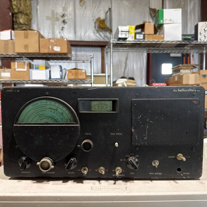 Halicrafters Model S-40 AM/CW Shortwave Receiver Ham Amateur Radio. For Parts