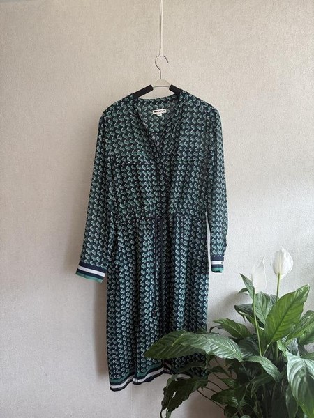 Women Whistles Dress Green M