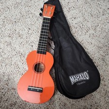 Ukulélé Maholo mandarine orange nubone U-30BR avec étui noir corps ébréché voir photos