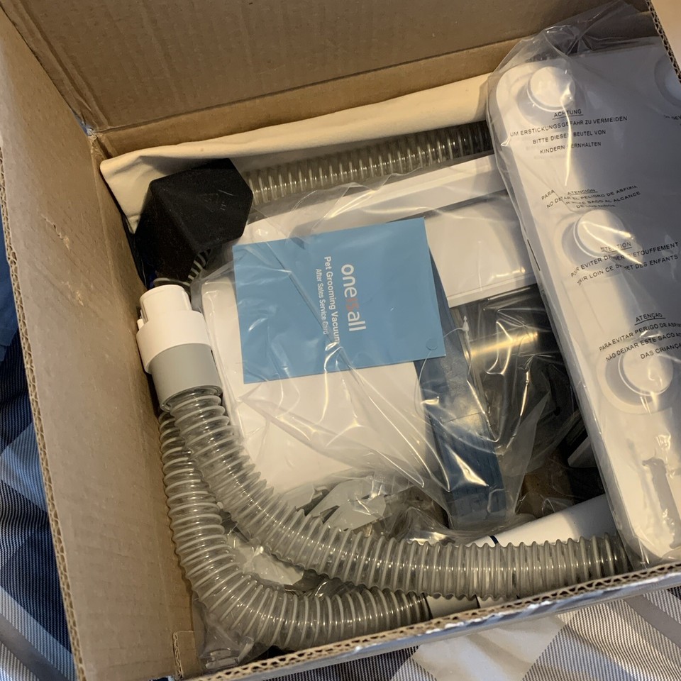 Dog & Cat Pet Hair Grooming Vacuum w/7 Pet Kit Trimmer 1.5L Capacity