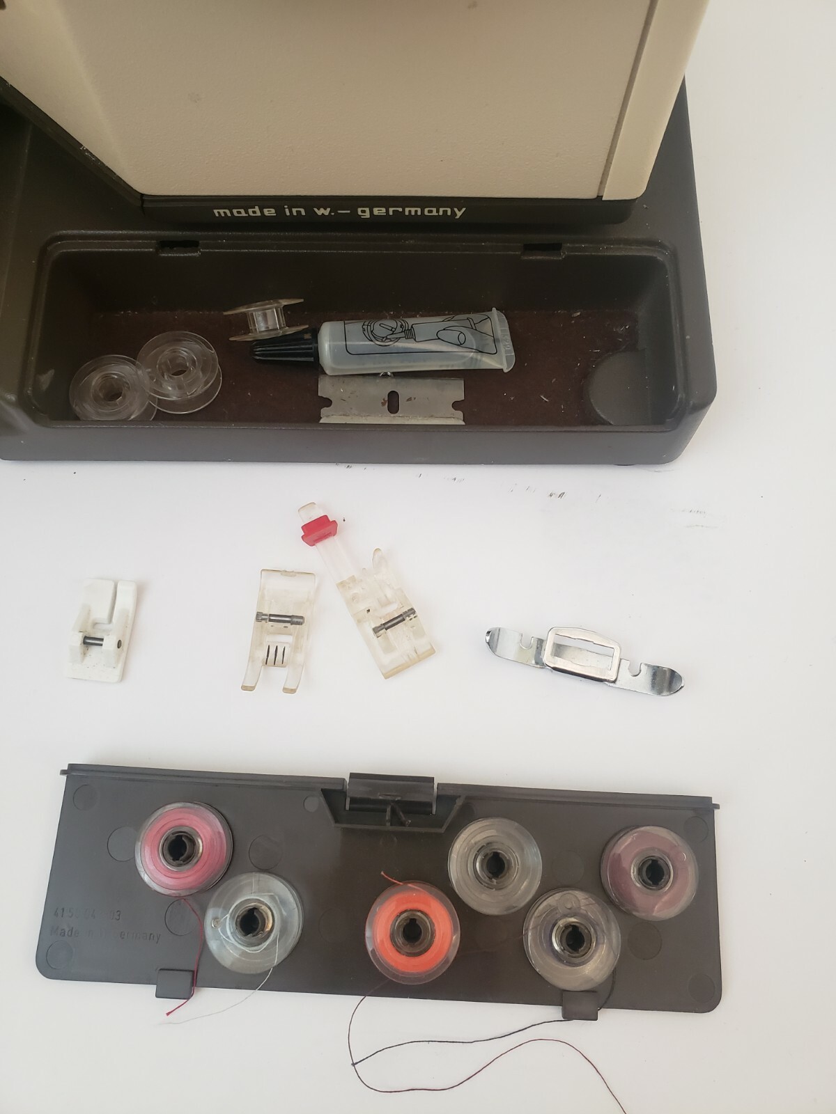 Vintage Husqvarna Viking Sewing Machine Model 4300 eBay