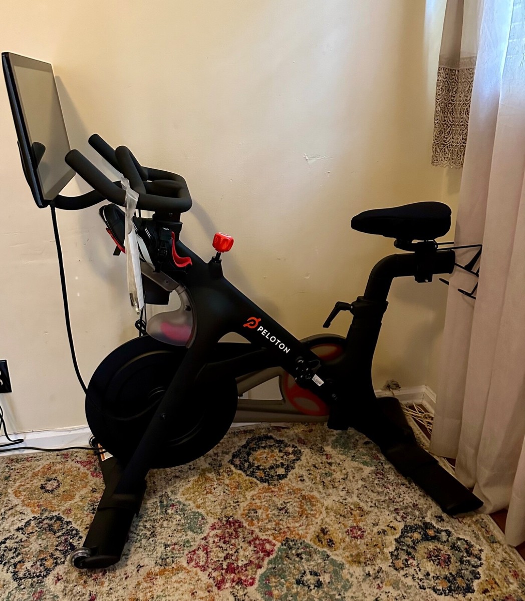 Peloton PL01 Indoor Stationary Exercise Bike Black for sale