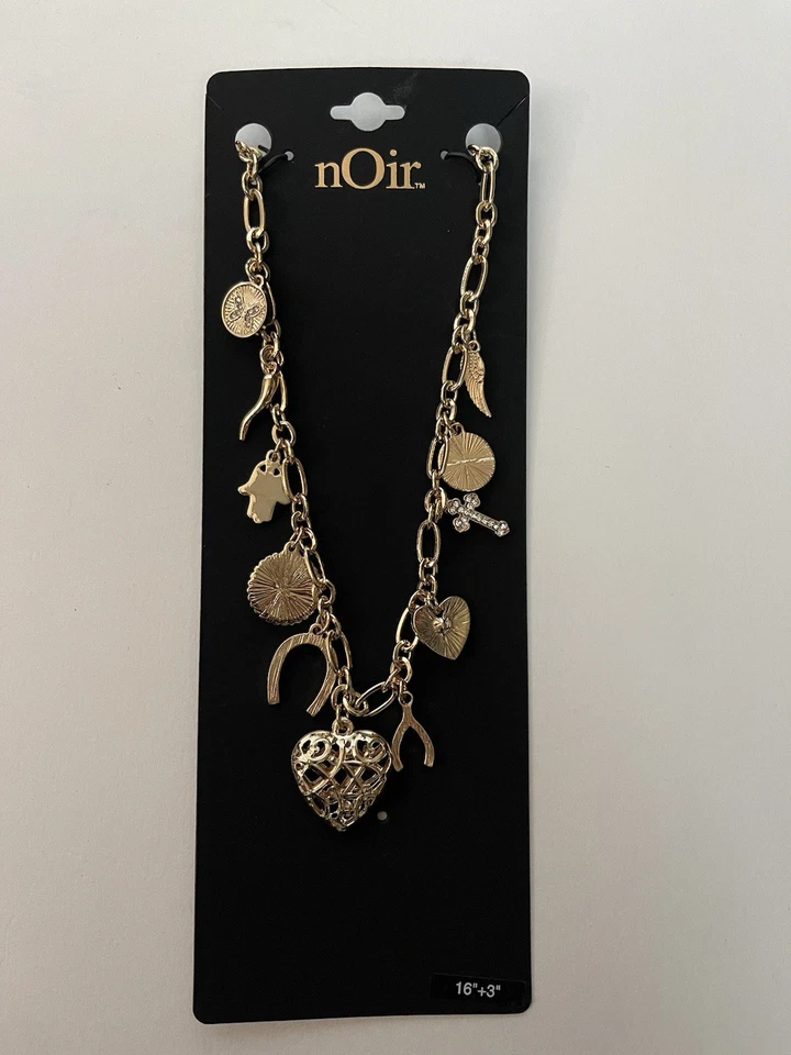 Collar Negro Con Dijes Cruz, Corazones, Herradura 16 Pulgadas Ajustable Tono Dorado Foto 2 de 2