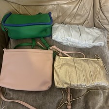 Torebki mieszanka X 4 nigdy nie używane darmowa wysyłka w Wielkiej Brytanii