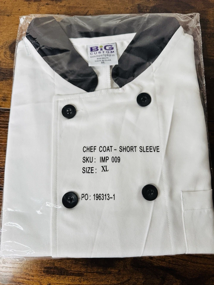 Chef Coat, White with Black Trim, Short Sleeve, Size: XL New - Image 4 of 4
