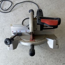 Craftsman CMCS714M1 7-1/4 inch 20V Sliding Miter Saw Kit