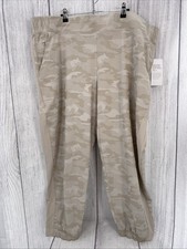 Athleta Brooklyn Camo Jogger Womens 26 Plus  Beige Lux Jacquard Stretch 599681