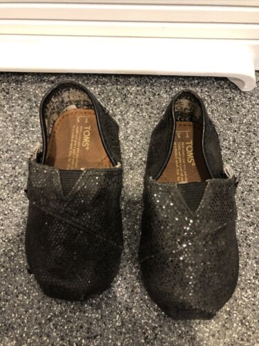 Toms Toddler Black  Glitter Tiny Claasic Shoes Sz T3 - Picture 1 of 7