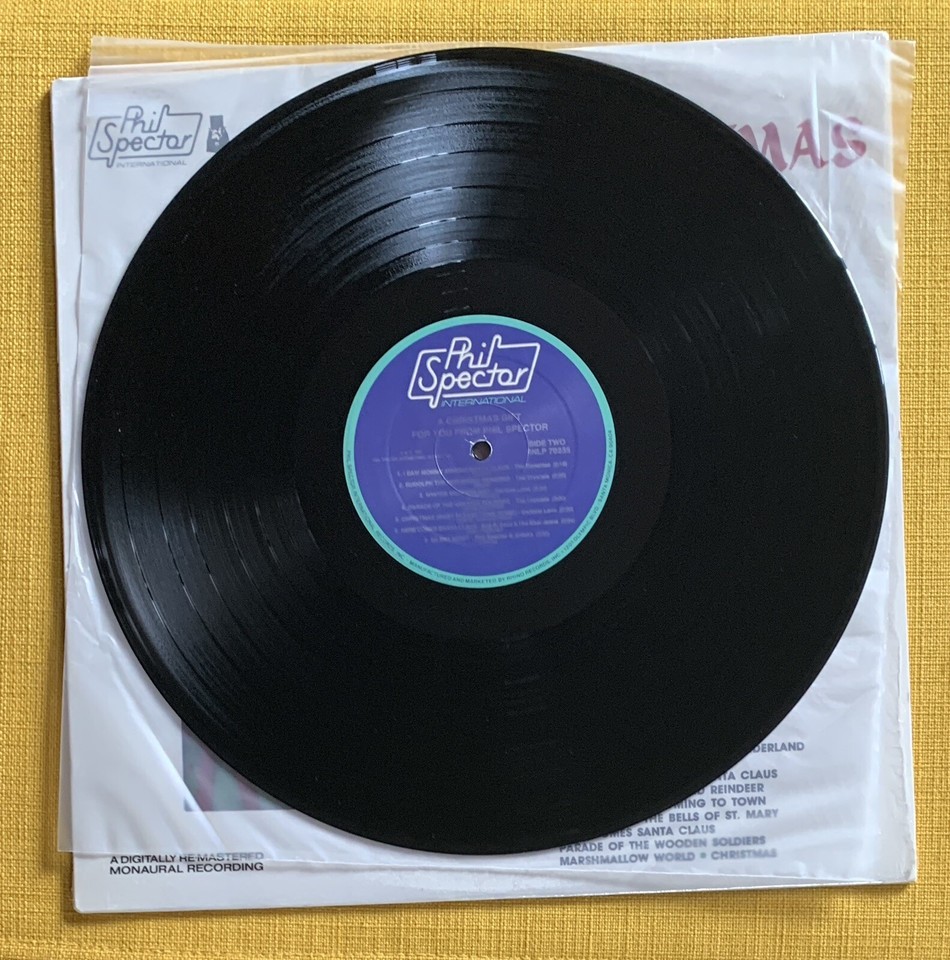 PHIL SPECTOR *A CHRISTMAS GIFT FOR YOU* Crystals 70235 LP