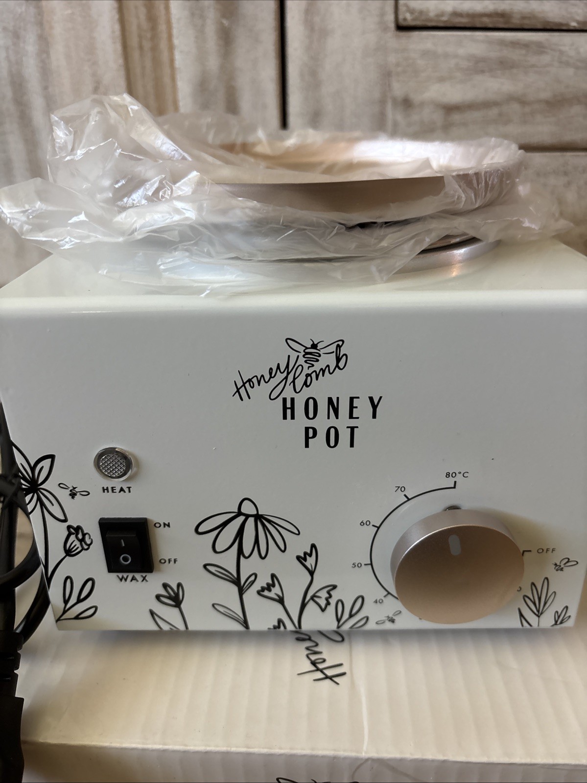 Professional Wax Warmer By Honey Comb Wax Company 