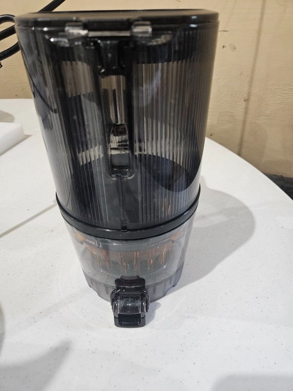 Hurom H-200 Slow Juicer All-in-One Cold Press Juicer Gray