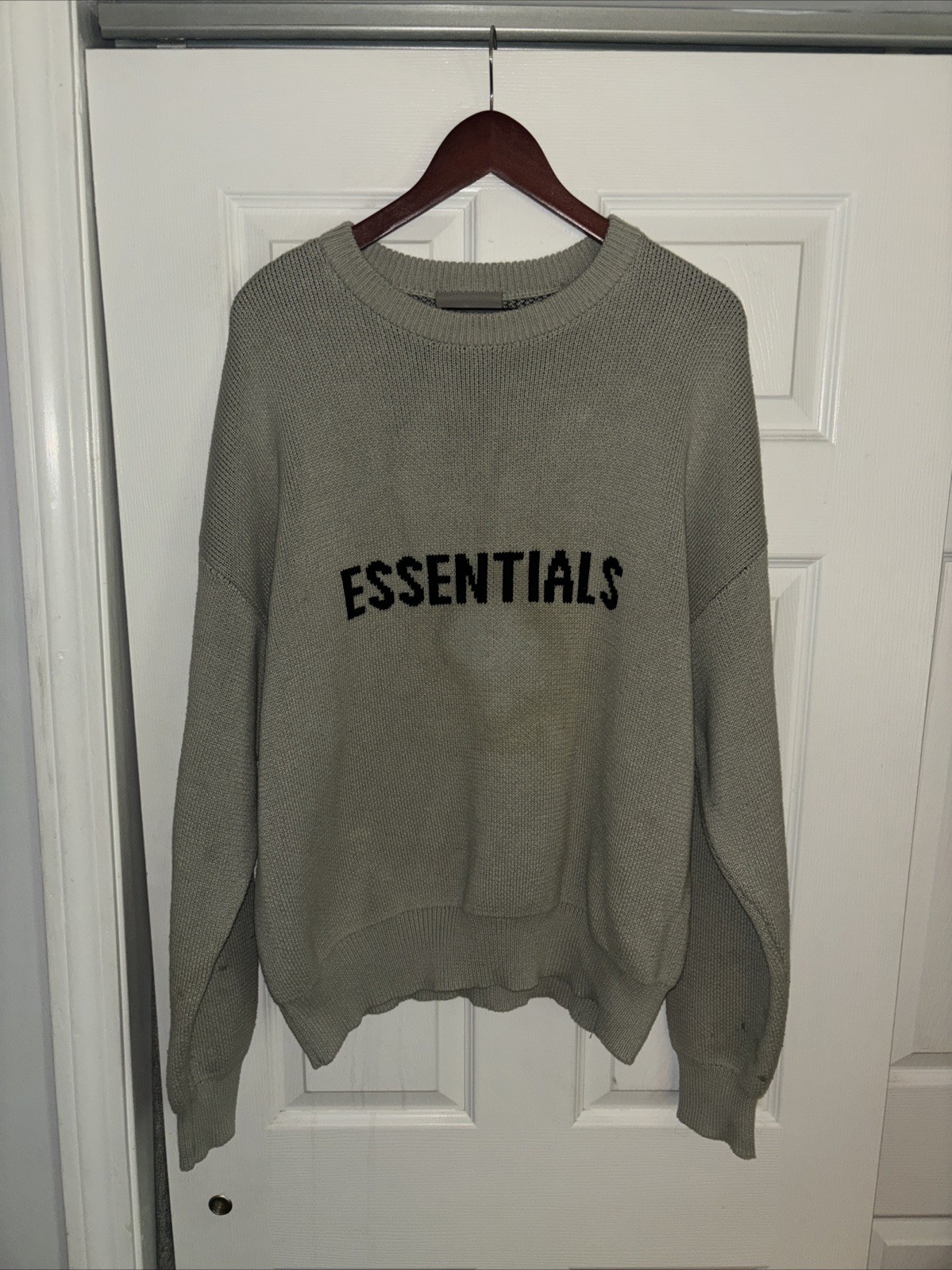 Fear of God Essentials Men's FW21 Knit Pullover Sweater Green Concrete Size M