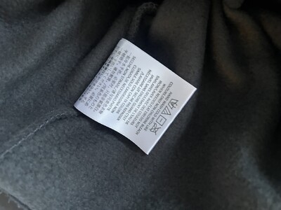 Fear of God Essentials 1977 Crewneck Iron Grey Black SS22 Fear of God Essentials 1977 Crewneck Iron Grey Black SS22