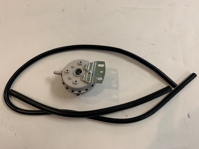SRV7000-531 QUADRAFIRE PELLET STOVE VACUUM SWITCH, OEM