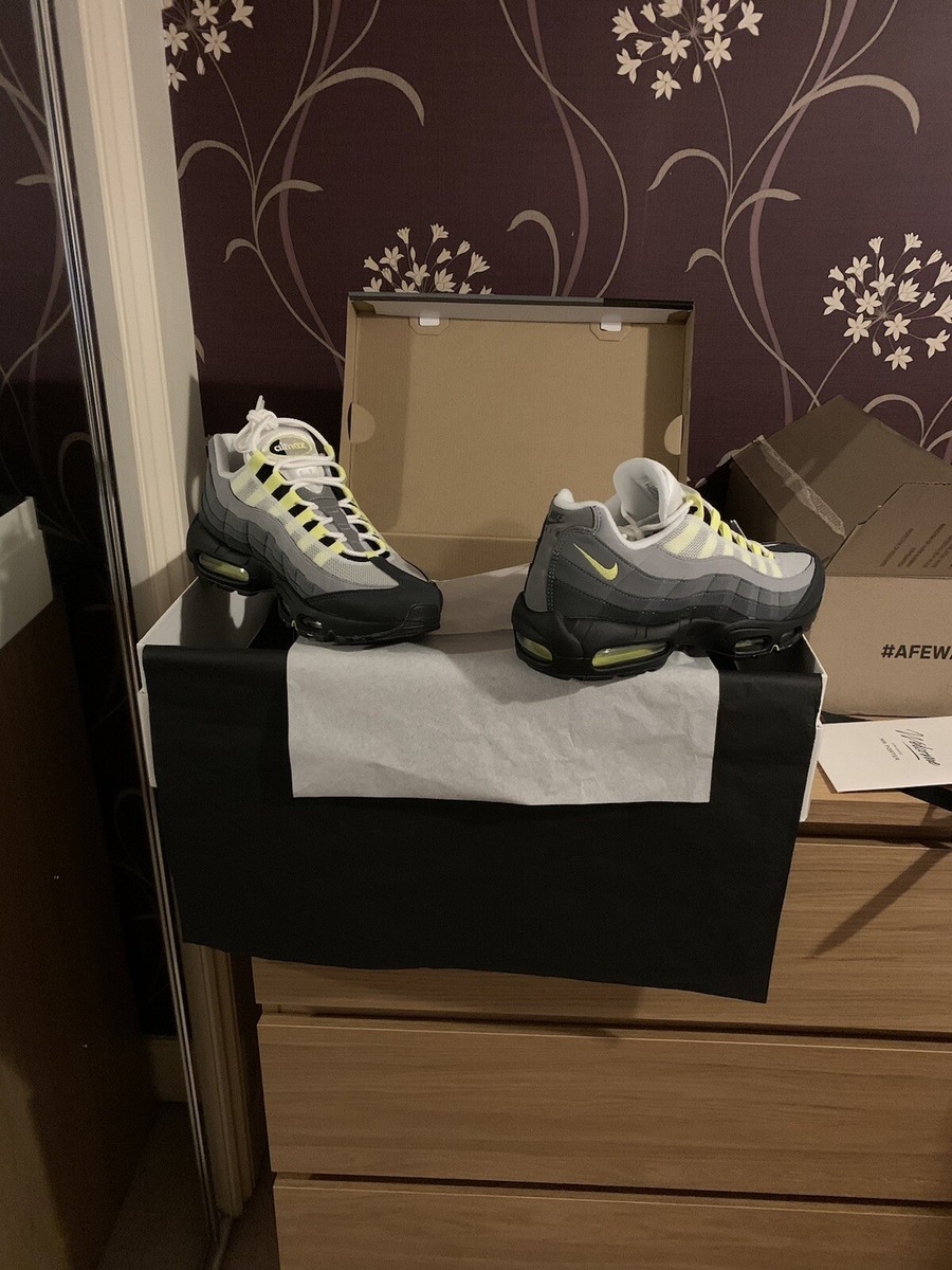Nike Air Max 95 OG 2020 Neon Size UK UK