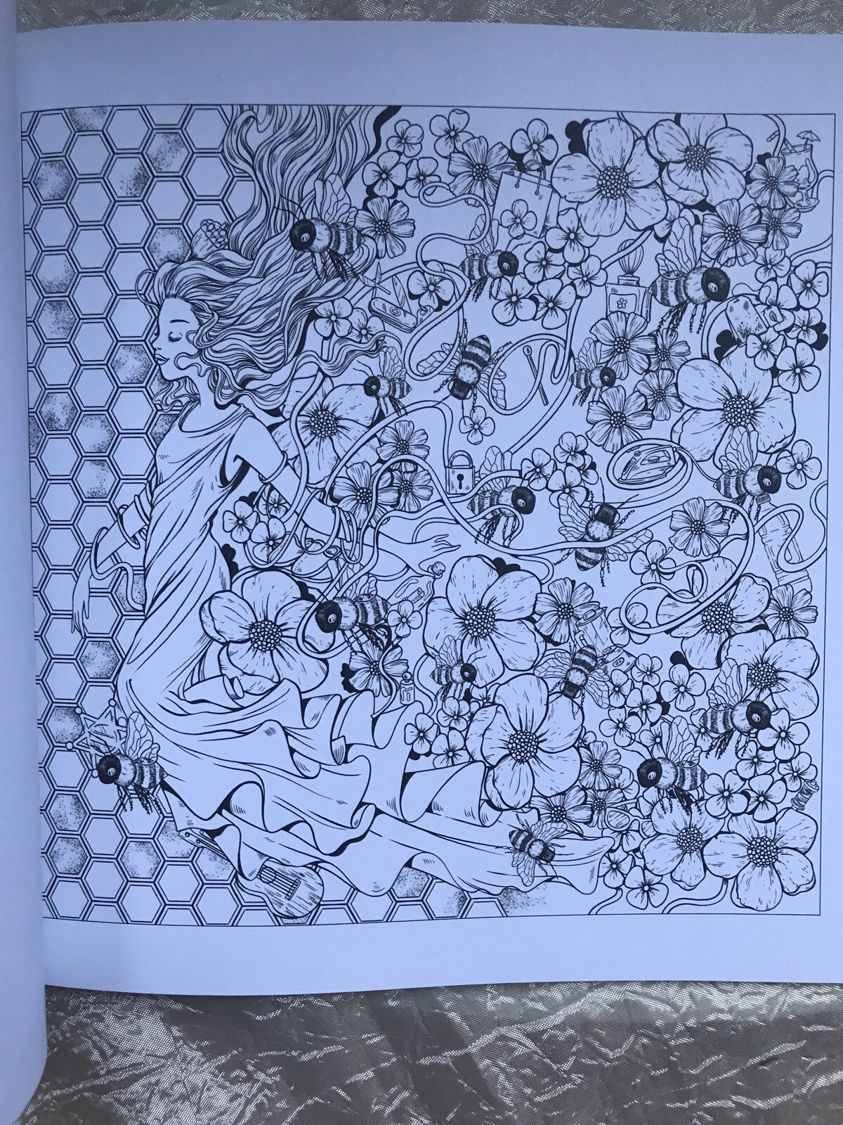 Mythographic Color and Discover: Paradise : An Artist's Coloring Book ...