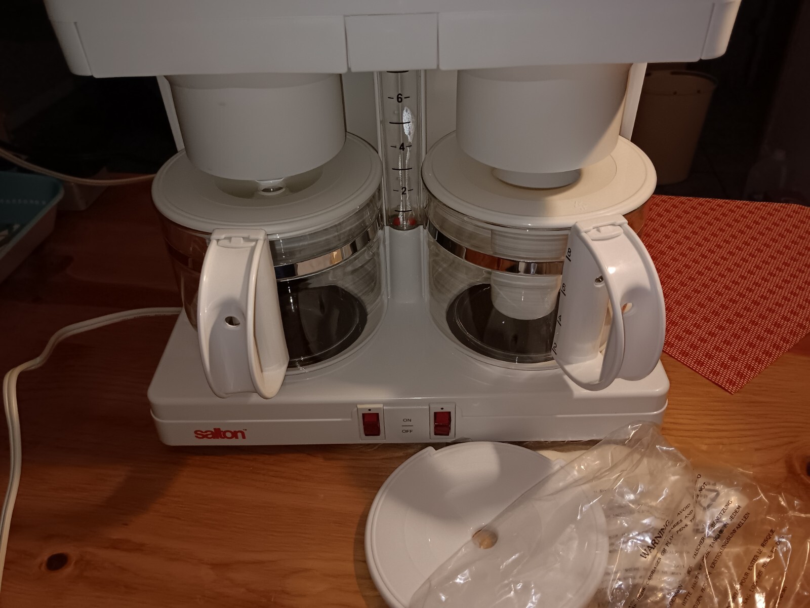 In White Ds-16