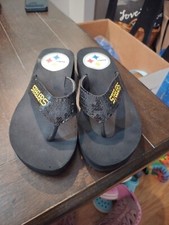 Ladies Pittsburgh Steelers Flip Flops, Size 9-9.5