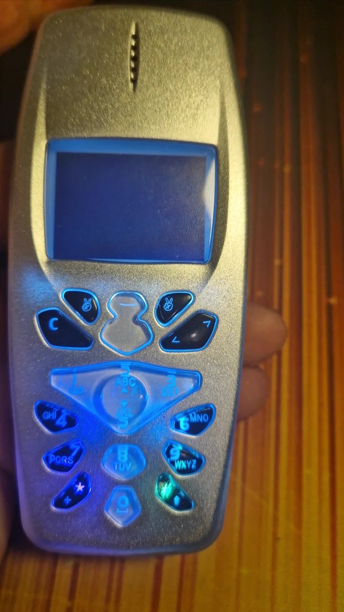 🚀 Nokia 3330 Space Impact Edition 🎮 | RGB Lights + Custom Mod