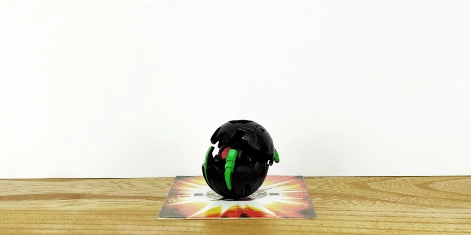 BAKUGAN "BakuCloser" Darkus HAKAPOID 800G Gundalian Invaders Spin Master/SEGA - Image 4 of 4