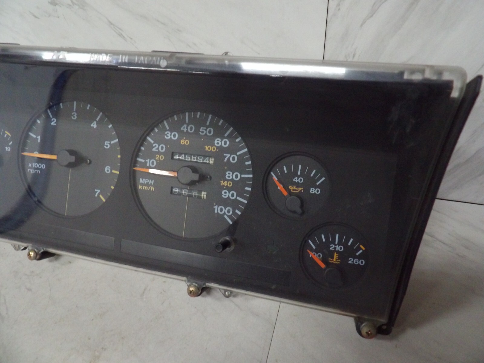 19931998 JEEP GRAND CHEROKEE ZJ INSTRUMENT CLUSTER SPEEDOMETER