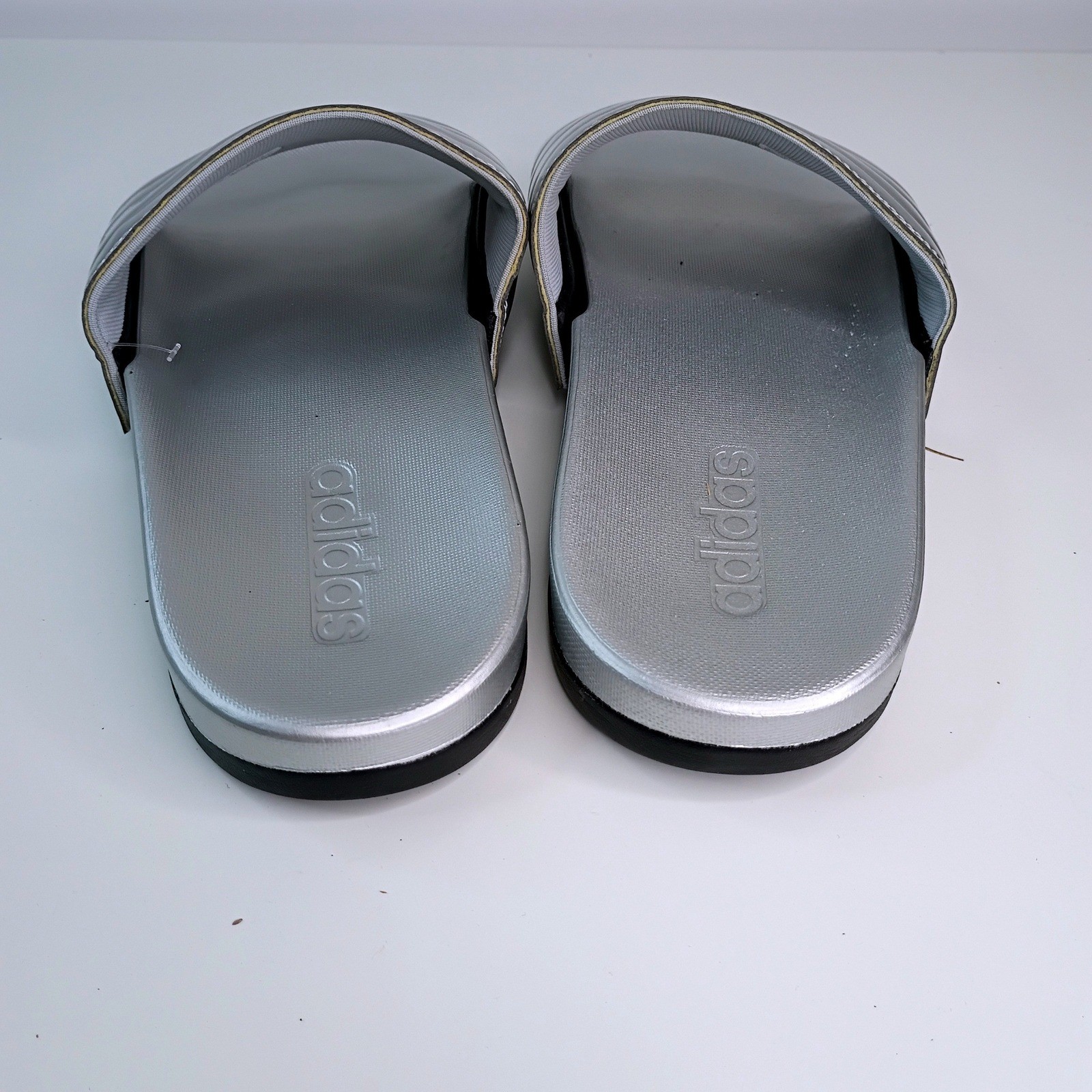 Adidas Adilette Comfort Slides Metallic Silver Womens Size 8 FW7683 Sandals thumbnail 5