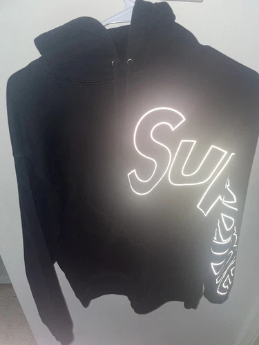 Sweat à capuche réfléchissant Supreme