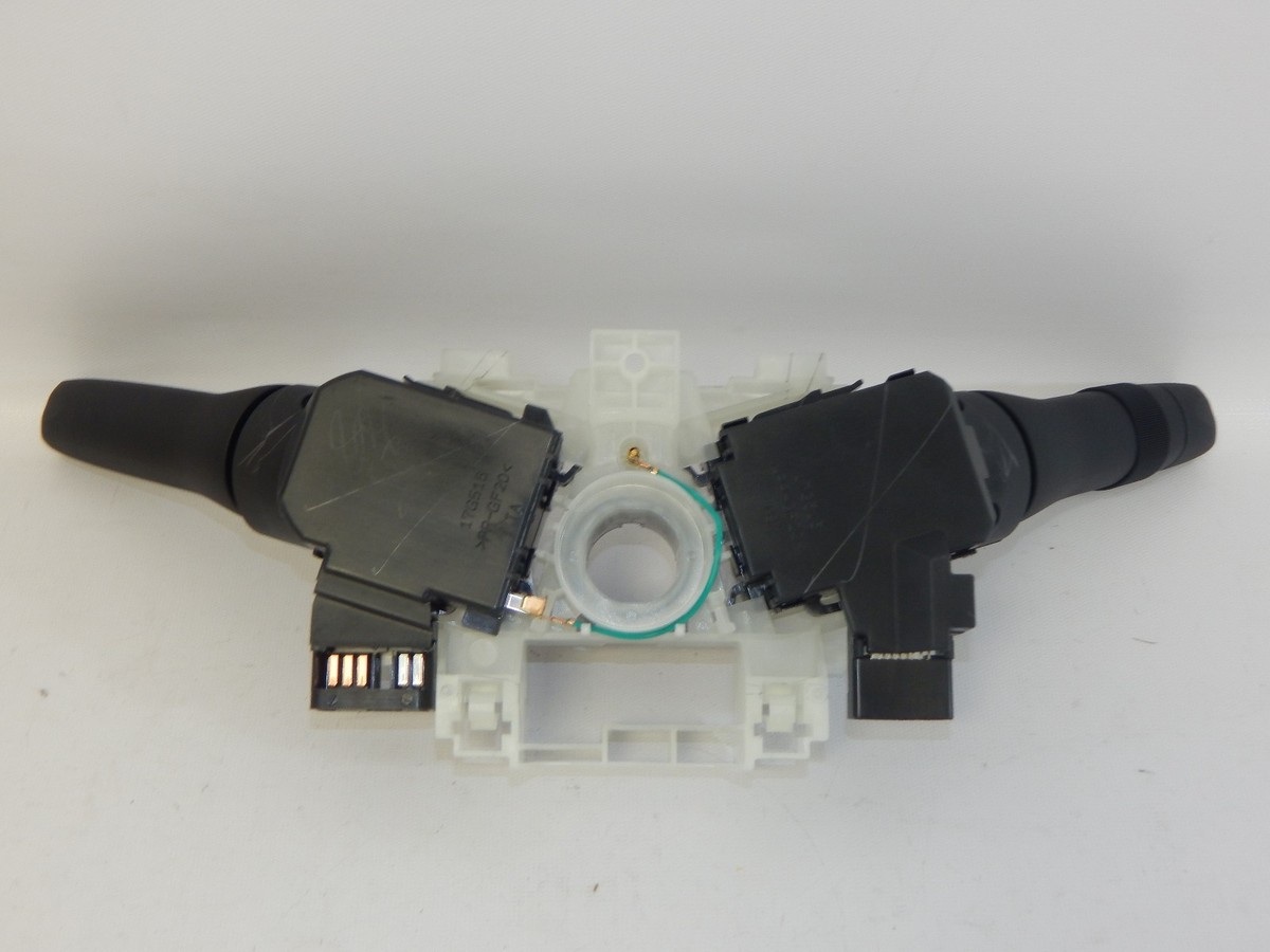 OEM 2012-2016 Isuzu D-Max Comb Switch Turn Signal Wiper OEM 2012-2016 Isuzu D-Max Comb Switch Turn Signal Wiper