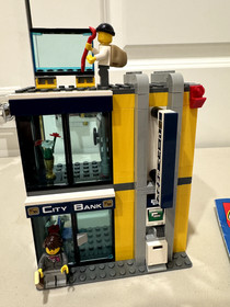 LEGO CITY: Bank & Money Transfer (3661) INCOMPLETE, Bank Build Only, See Pics 