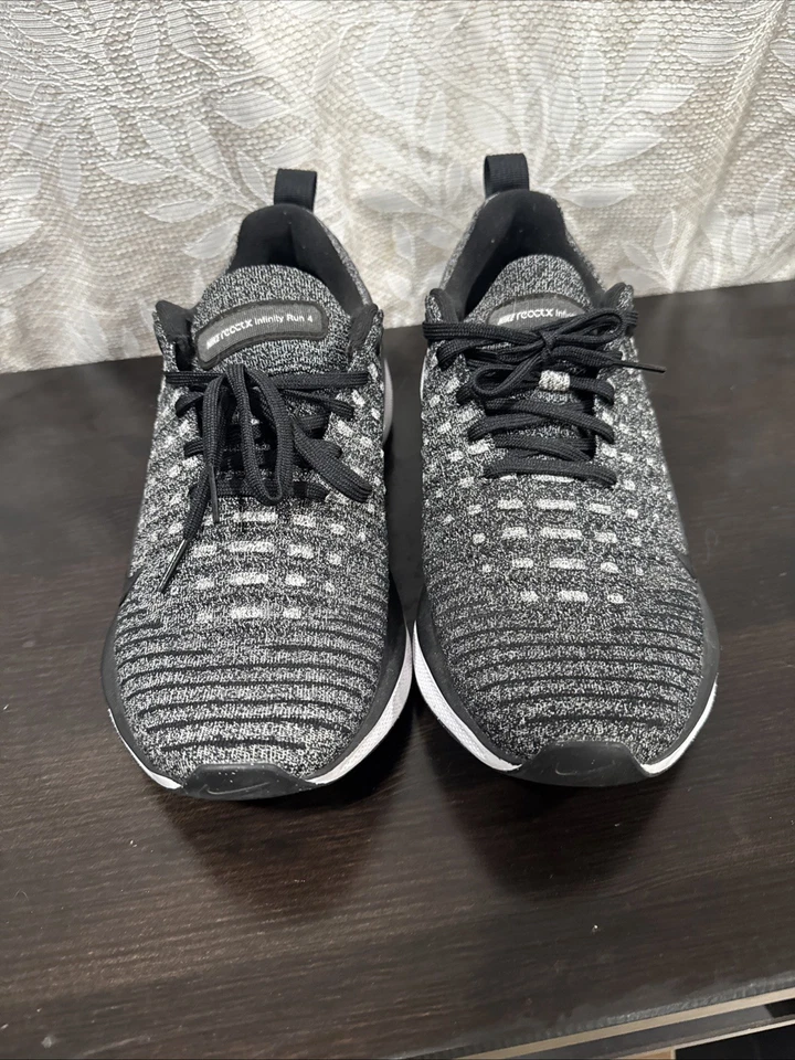 Tenis para correr Nike ReactX Infinity Run 4 platino talla 11 para mujer 9,5 para hombre Foto 2 de 4