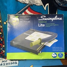 New Swingline Classic Cut Lite 12 Guillotine Trimmer 10 Sheet Cutting Capacity