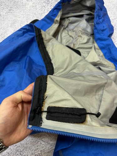 Chaqueta azul vintage ARCTERYX Alpha SV Gore Tex XCR para hombre XL 2003 Canadá GorpCore - Imagen 10 de 24