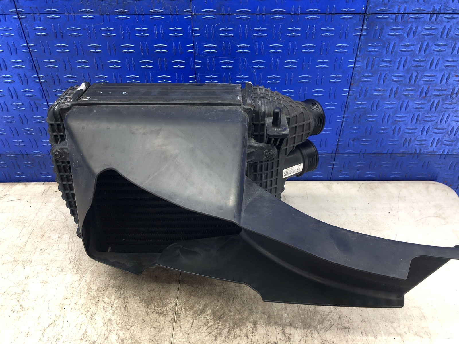 2014-2021 MASERATI QUATTROPORTE GHIBLI 3.0L LEFT INTERCOOLER  DUCT 16474839