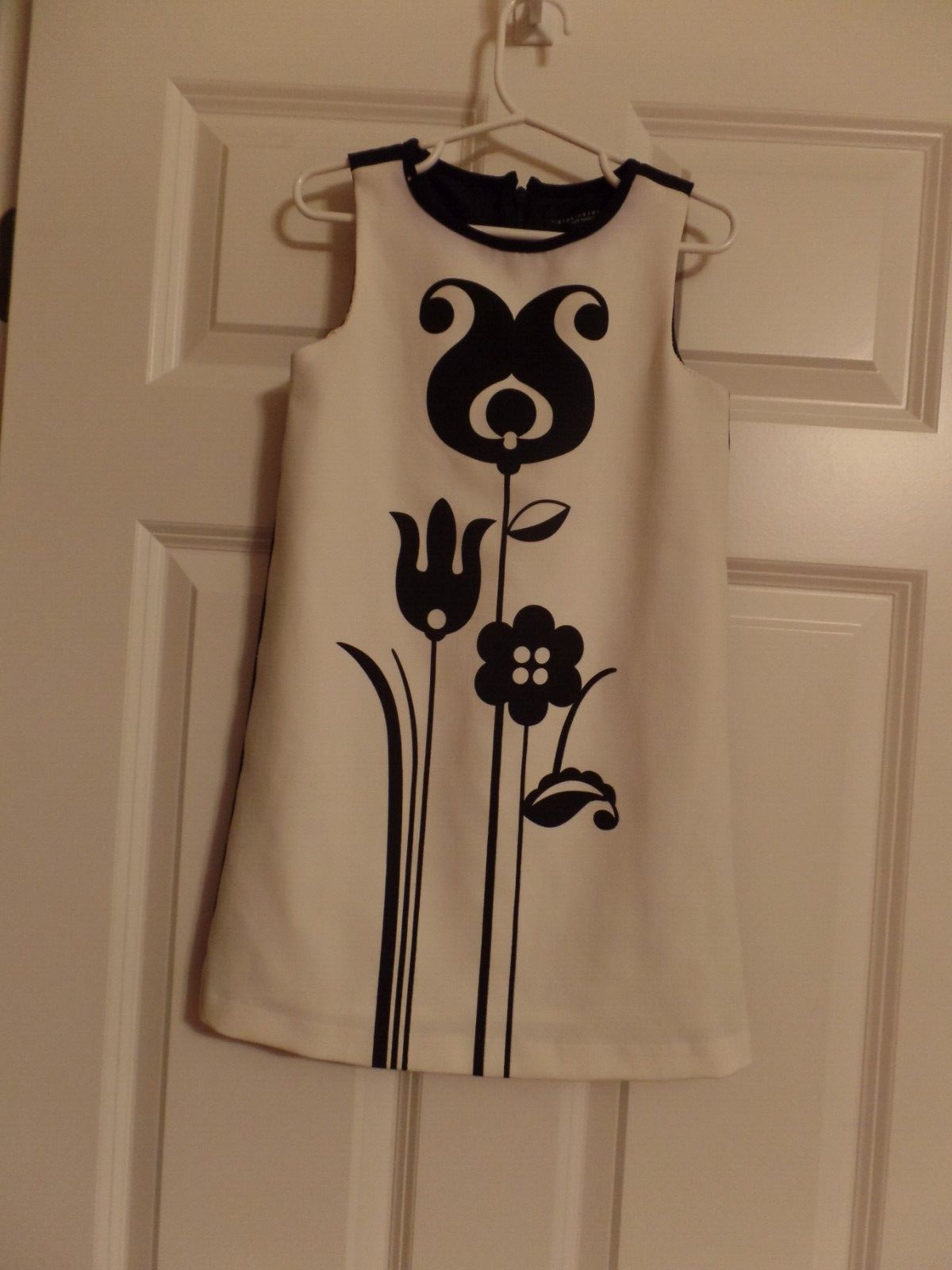 Picture 3 of 10