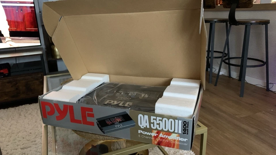 Pyle QA 5500II 1400Watt Verstärker - Bild 4 von 4