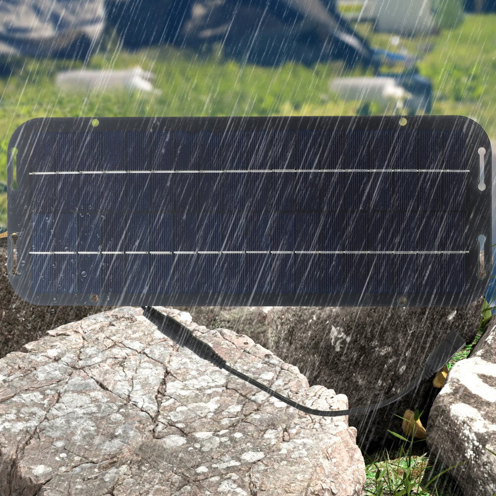 Solar Power Bank with Built-in Battery Maintainer Chargers  