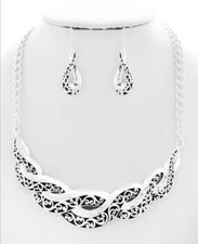 BRIGHTON BEACH Filigree Metal Necklace & Earring Set