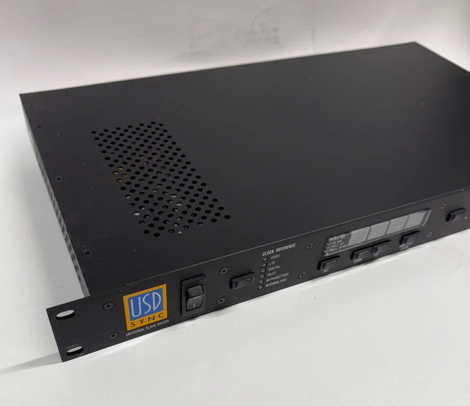 Digidesign MH038 Universal Slave Driver Avid USD Sync Rack Mountable - Image 2 of 4