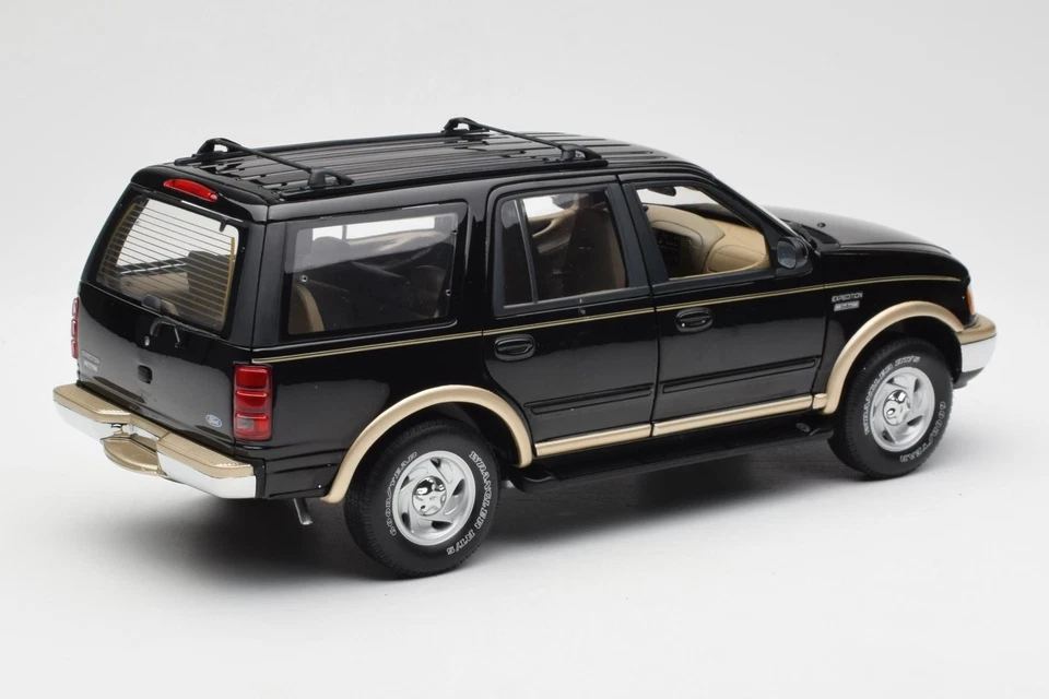 22710 Ford Expedition Eddie Bauer Version Black UT Models 1/18 - Image 2 of 4