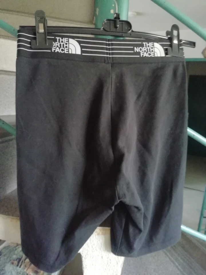 Short Noir Taille S Marque THE NORTH FACE Femme Occasion - Photo 2/2