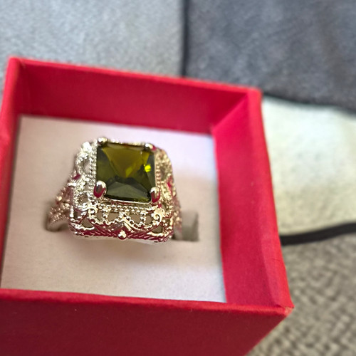 Silver Tone Cocktail Ring Square Green Gemstone Prong Setting, Size T